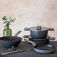 Life 9-piece Cookware Set