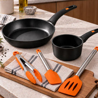 Pack Efficient con sartén, cazo, utensilios + delantal de regalo