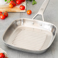 Signature Grill with Stainless Steel Stripes without Non-Stick Coating