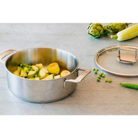 Signature Casserole with Lid