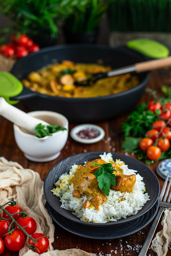 Pollo con salsa cremosa de coco