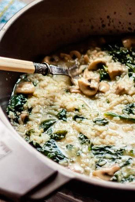 Arroz con espinacas y champiñones
