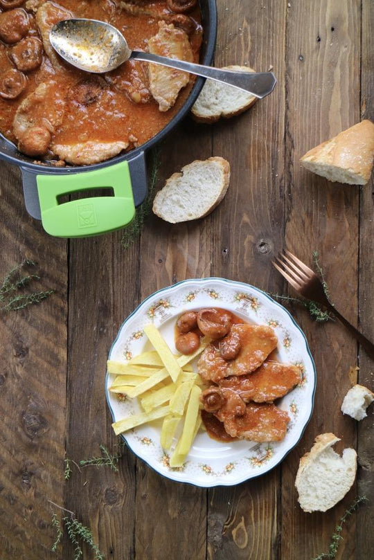 Lomo en salsa con níscalos