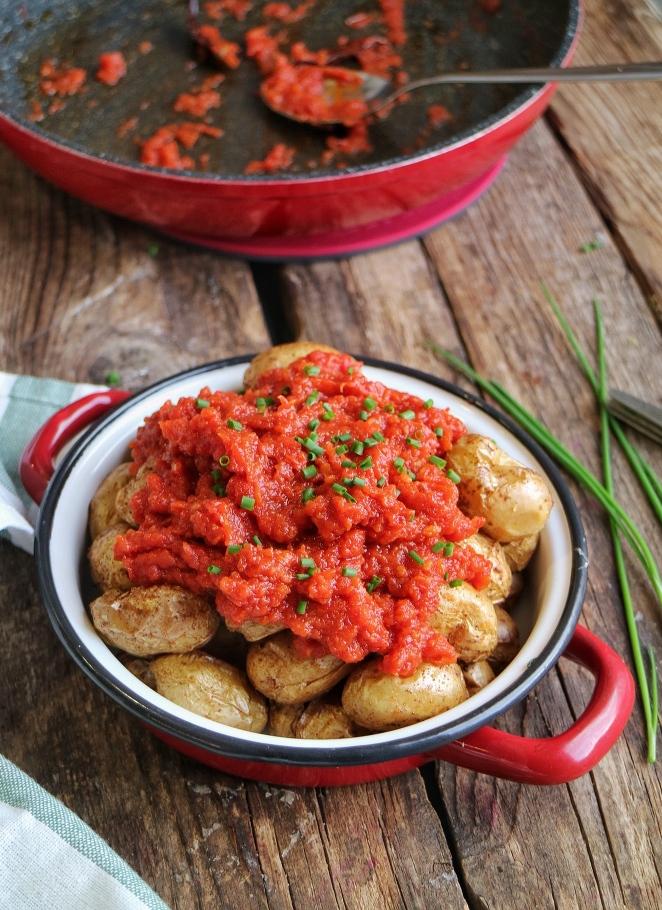 Patatas bravas saludables