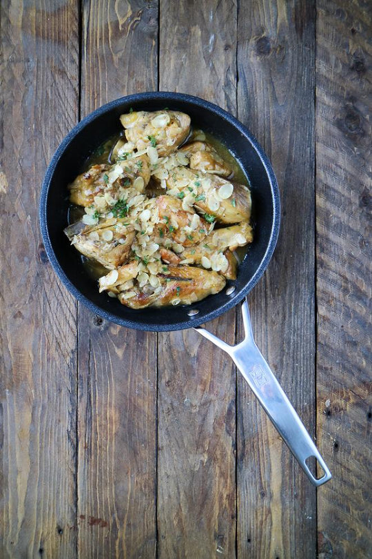 Pollo con salsa de almendras