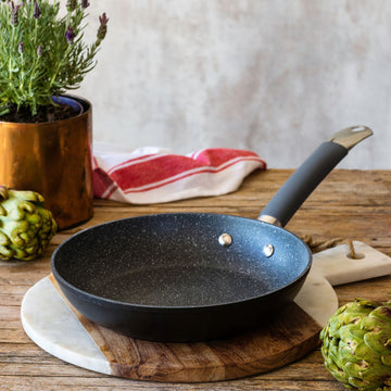 Set de 3 sartenes 20-24-28 cm aluminio forjado con mango de silicona Master