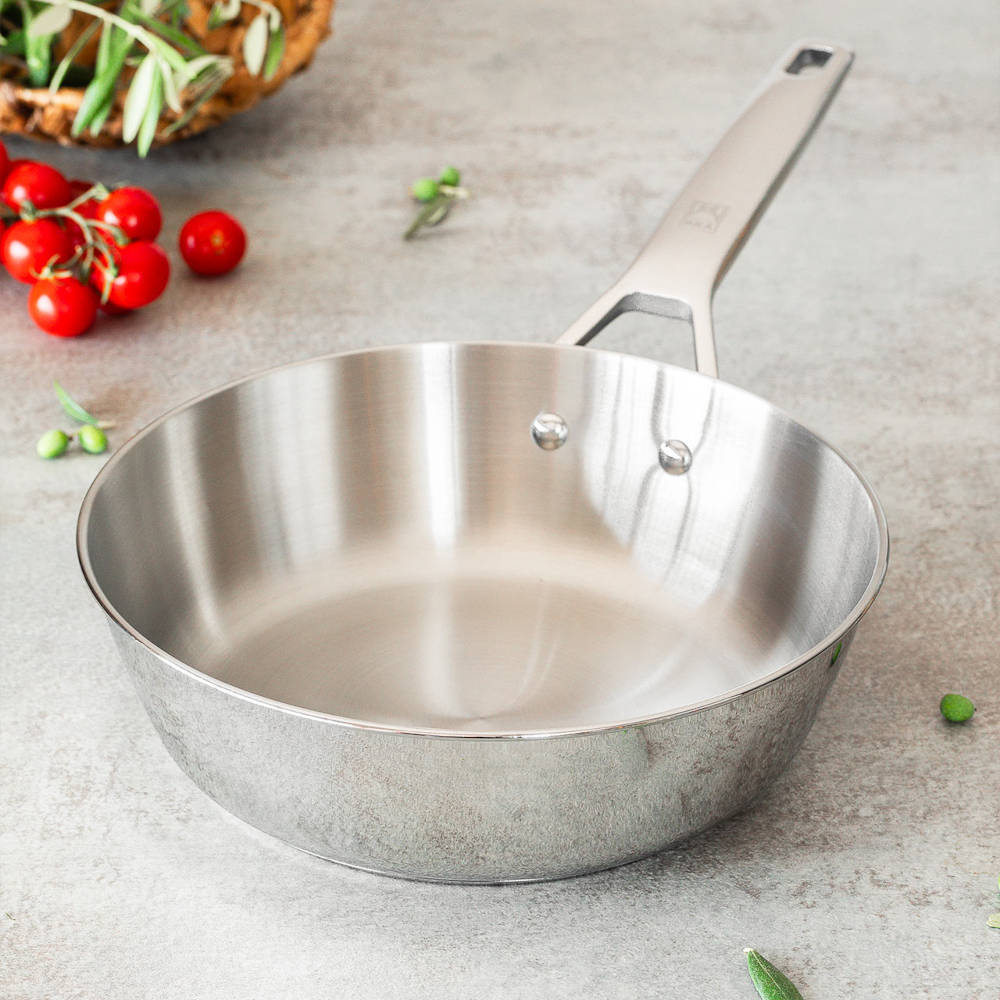 Signature Stainless Steel Deep Frying Pan without Non-Stick Coating
